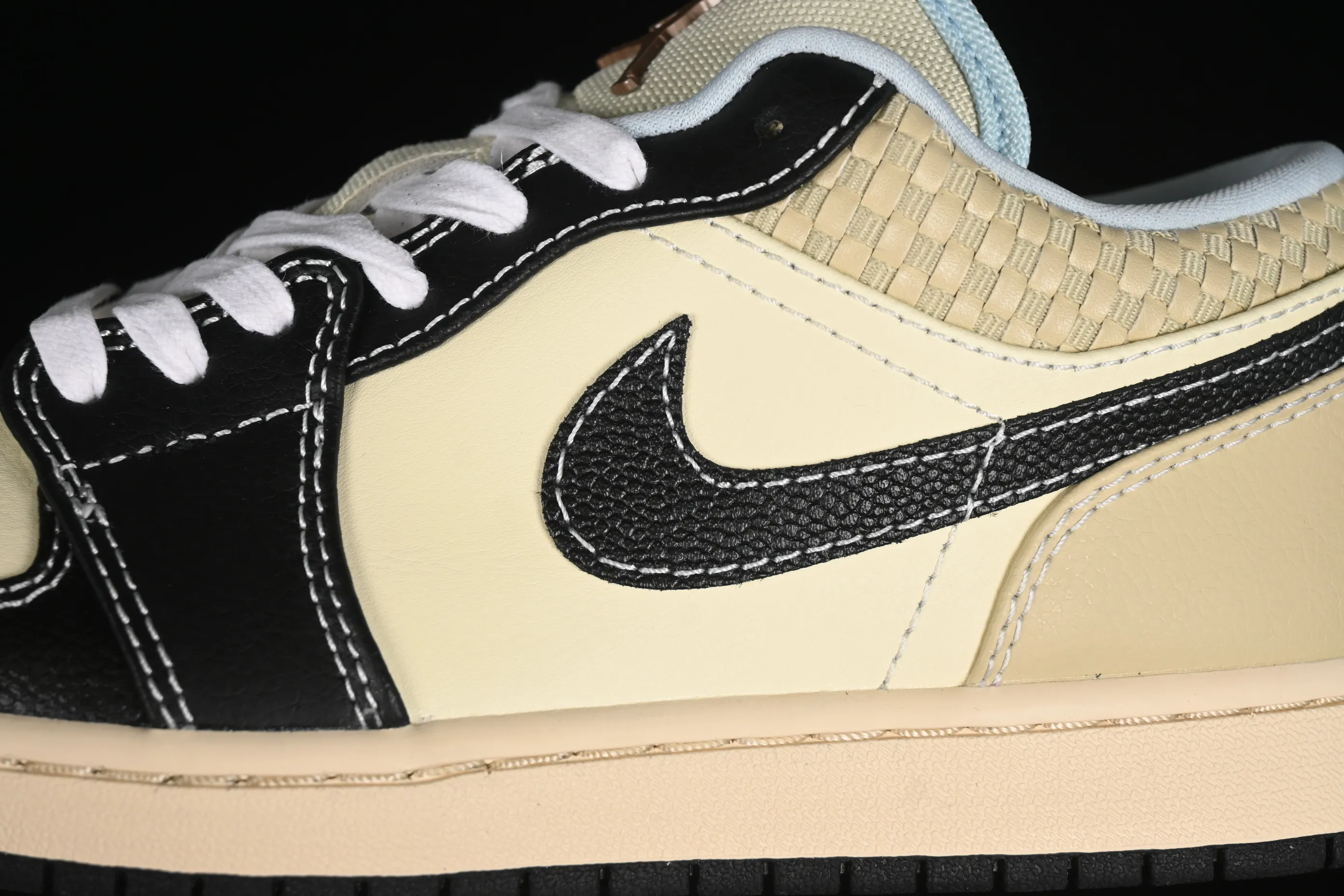 All categories Air Jordan Jordan series basketball shoes Air Jordan 1 Low G version pure original Air Jordan 1 Low "Coconut Milk Black" AJ1 Joe 1 island style low-top cultural basketball shoes HQ3437-101